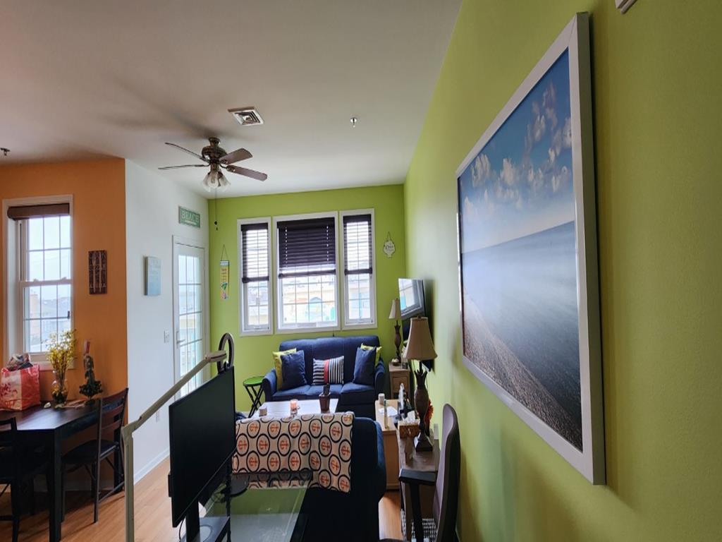 410 EAST LAVENDER ROAD AVANTI 201 WILDWOOD CREST SUMMER VACATION RENTALS with POOLS at